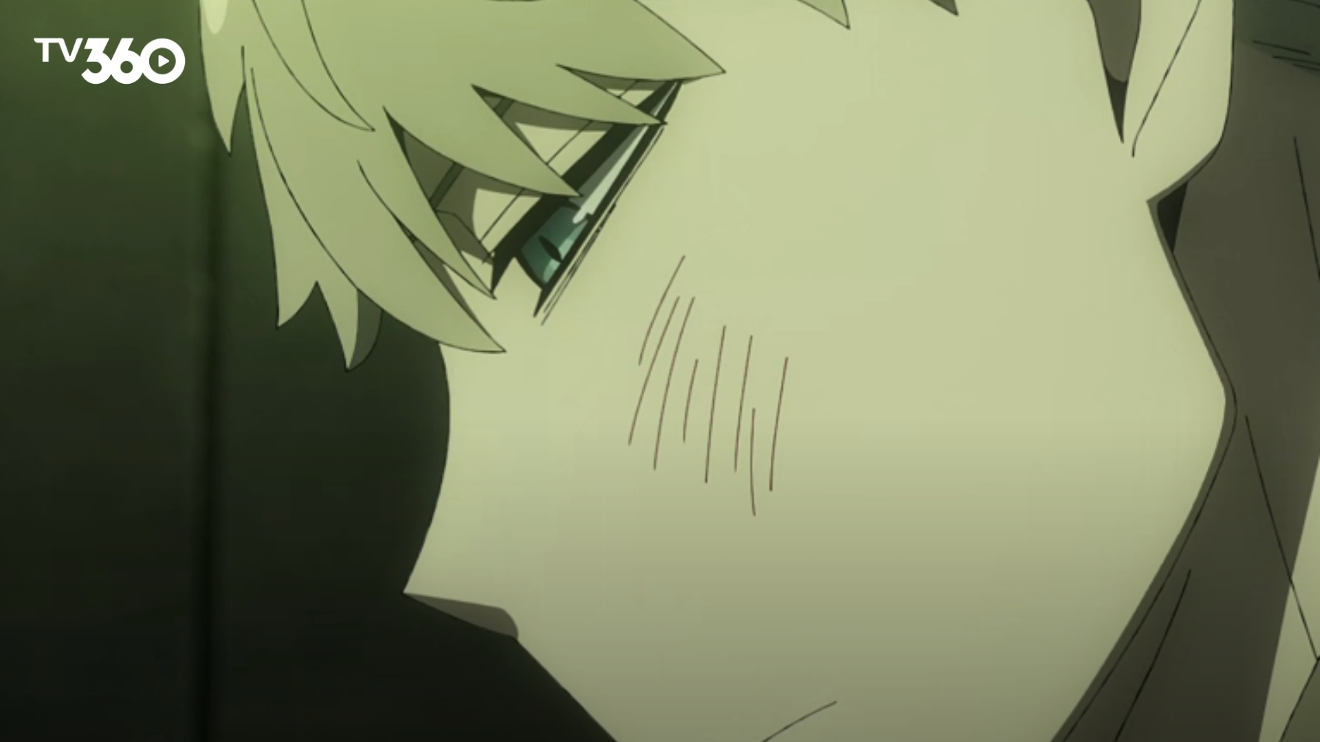 Anya Forger thực hiện tư thế chiến đấu chuẩn chỉnh dưới sự giám sát đầy tự hào của mẹ Yor