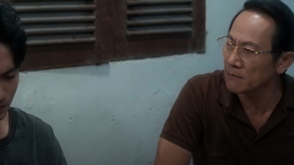 Gia đình trái dấu tập 19: Tiệm cơm gia đình đứng trước nguy cơ đóng cửa và màn ứng biến cứu nguy của Đức