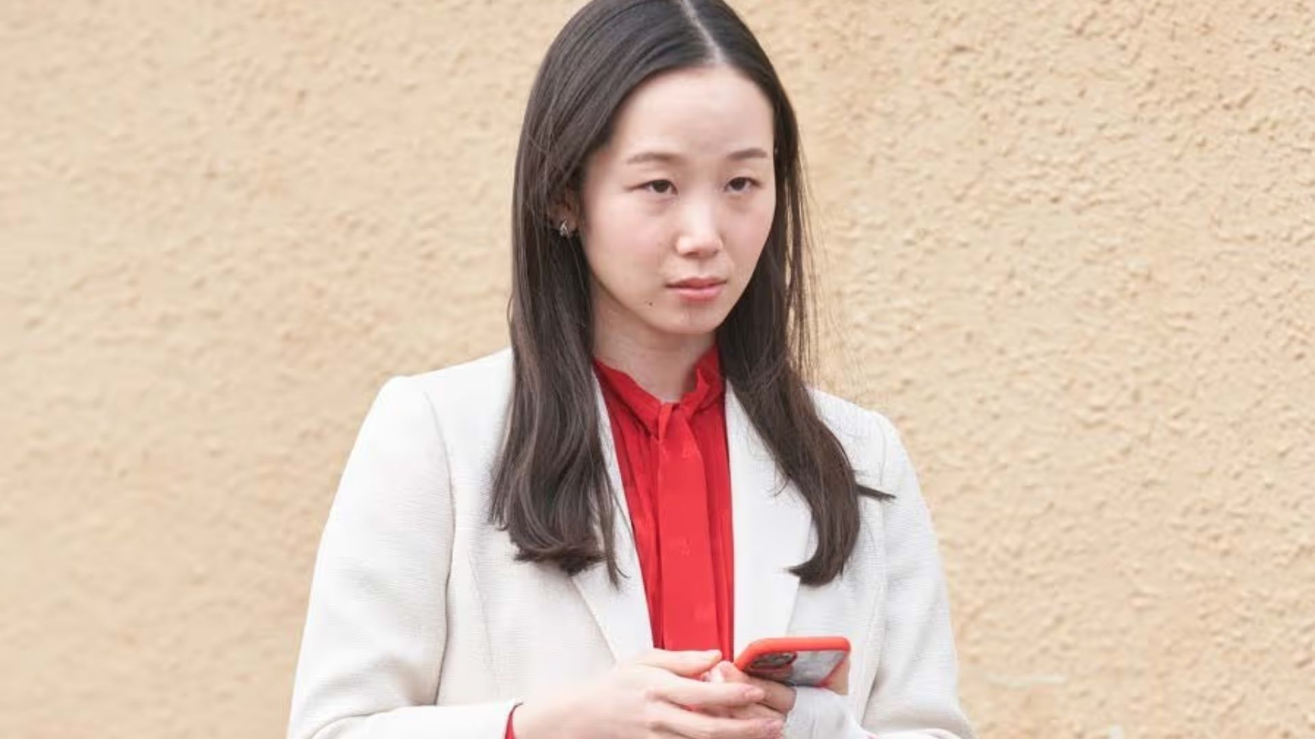 Karina và Yumi cùng nhau đứng vững trước những thử thách mới để bảo vệ giá trị truyền thống của tiệm mì Tameguchi