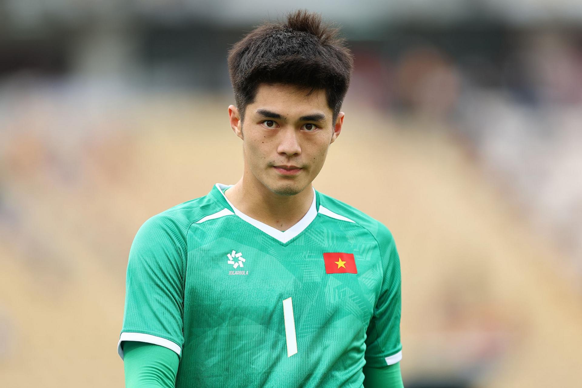 Thủ Môn Trung Kiên