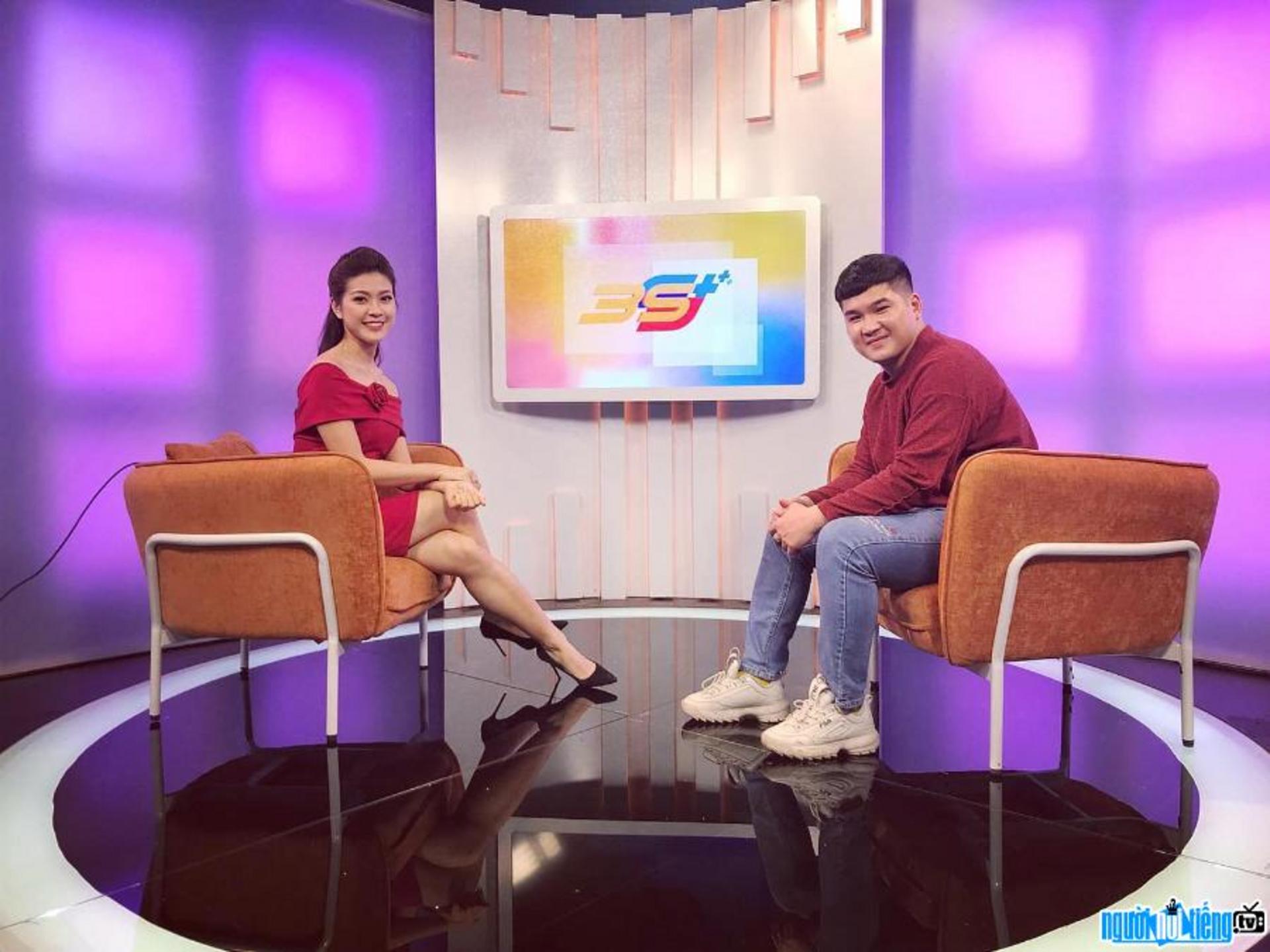 Diễn viên Lâm Đức Anh xuất hiện trong một chương trình truyền hình