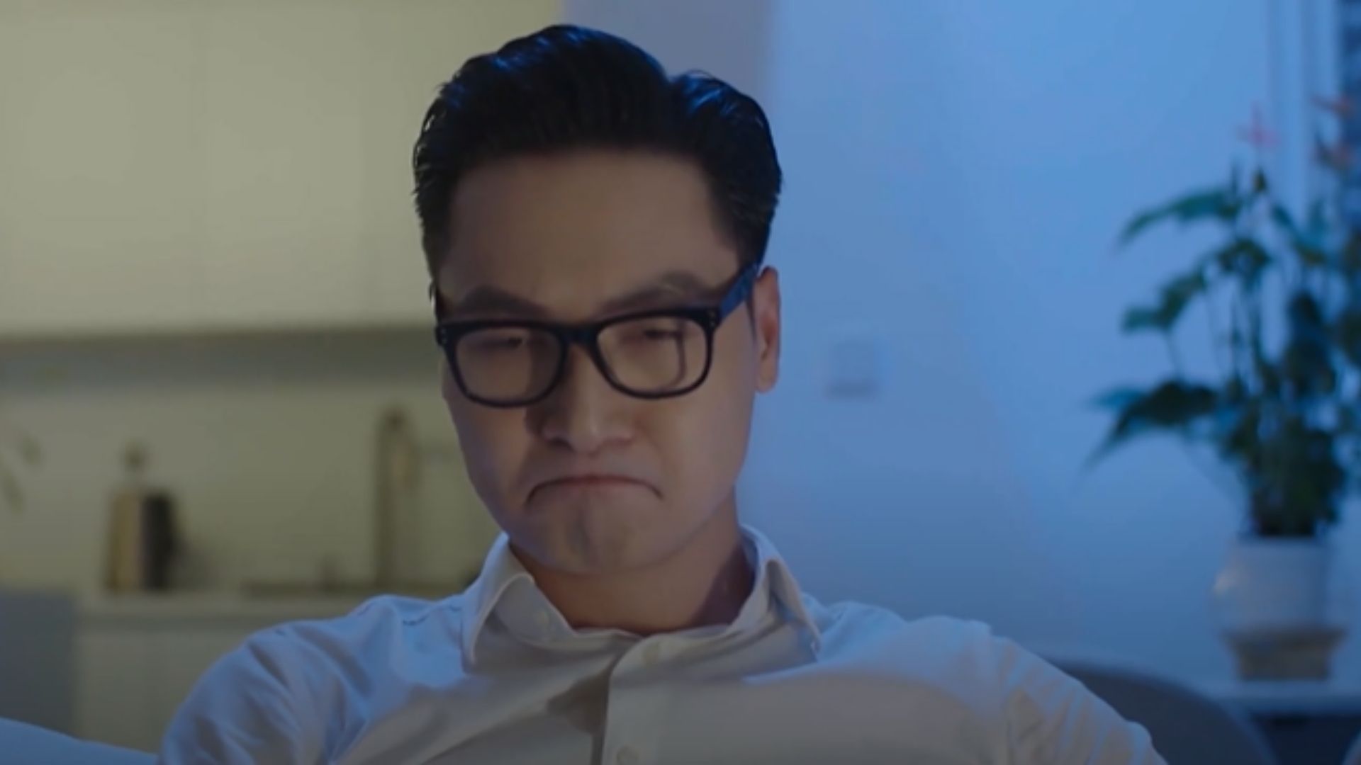 Phạm Ngọc Triển đau đớn nhận ra sự phản bội của đồng đội và quyết định khai ra toàn bộ sự thật về dự án Trinh Tam