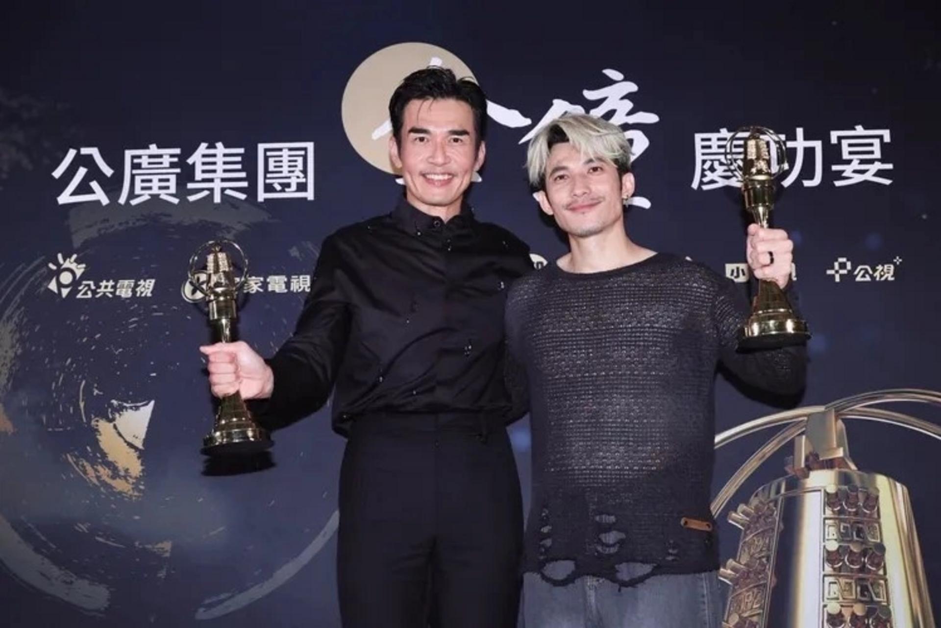 Liên Bỉnh Phát nhận giải thưởng điện ảnh.