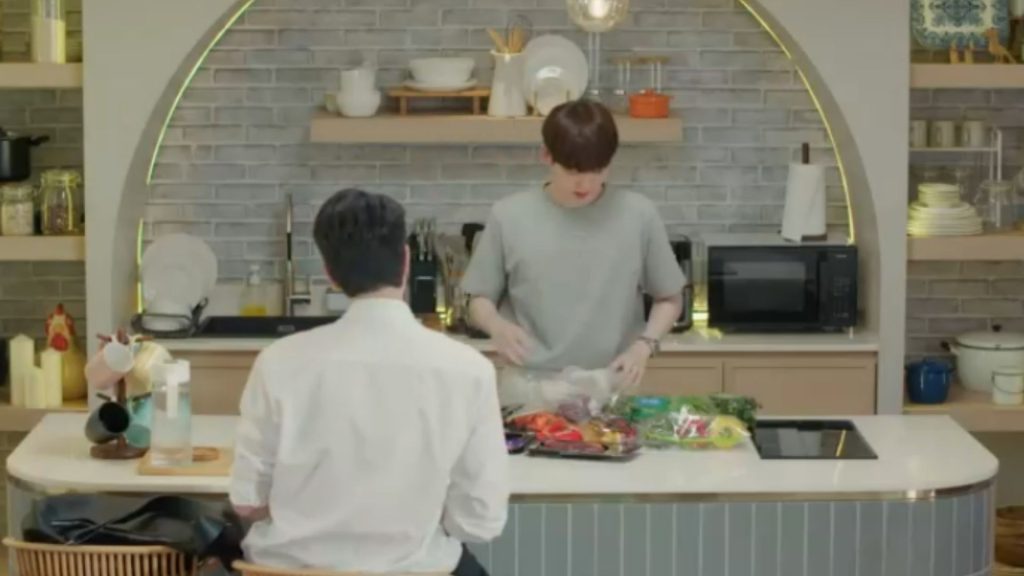 Love Alert tập 4: Hwang Sun-oh đối thoại gay gắt với Lee Hye-yeong và quyết định bảo vệ tình yêu của Kim Jojo