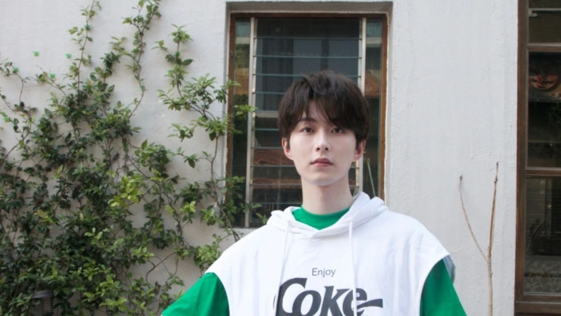 Lý Ca Dương đang được biết đến là “Nam thần thanh xuân”