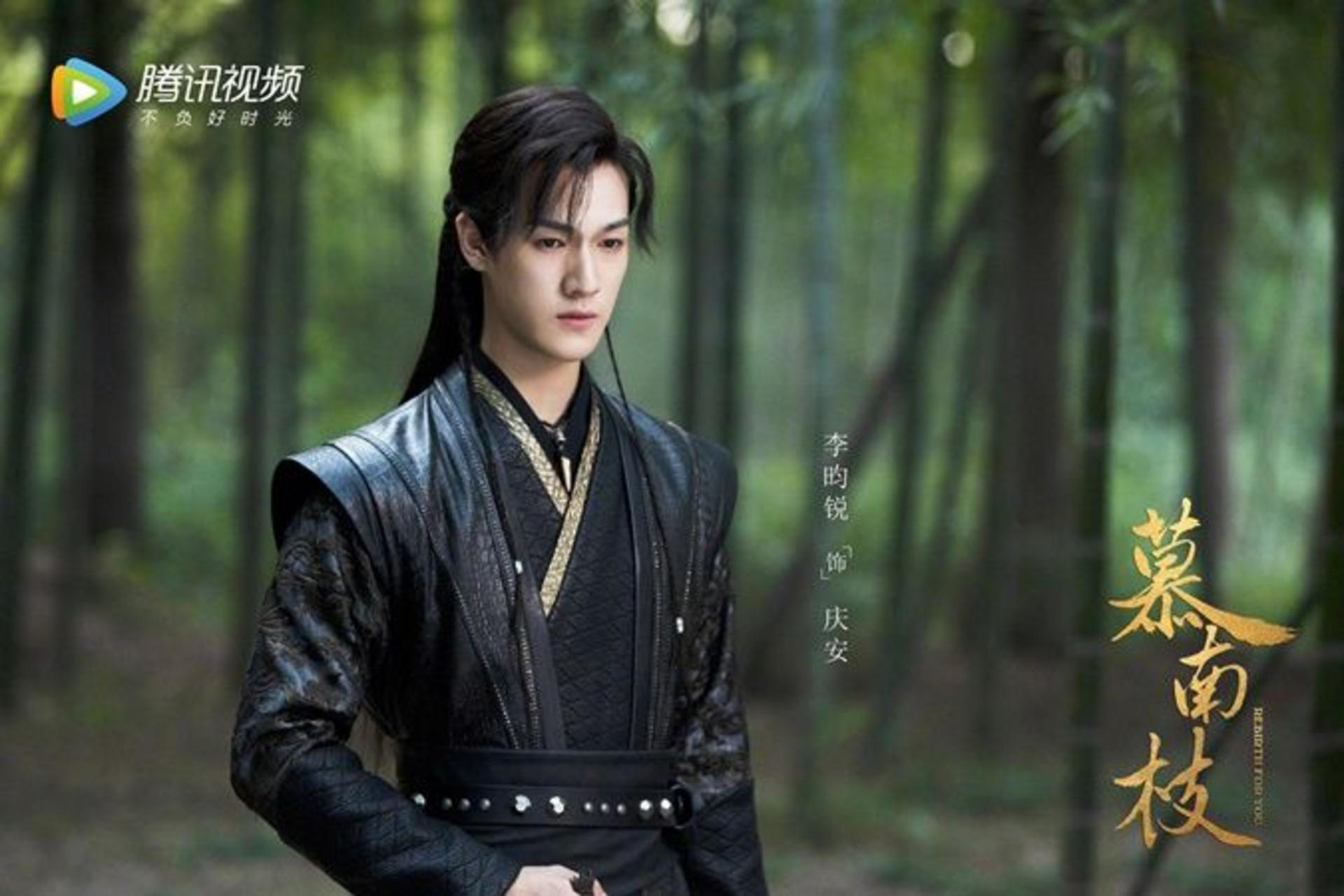 Hình mẫu "ngoài lạnh trong nóng" khiến người xem vừa thương vừa buồn cười.