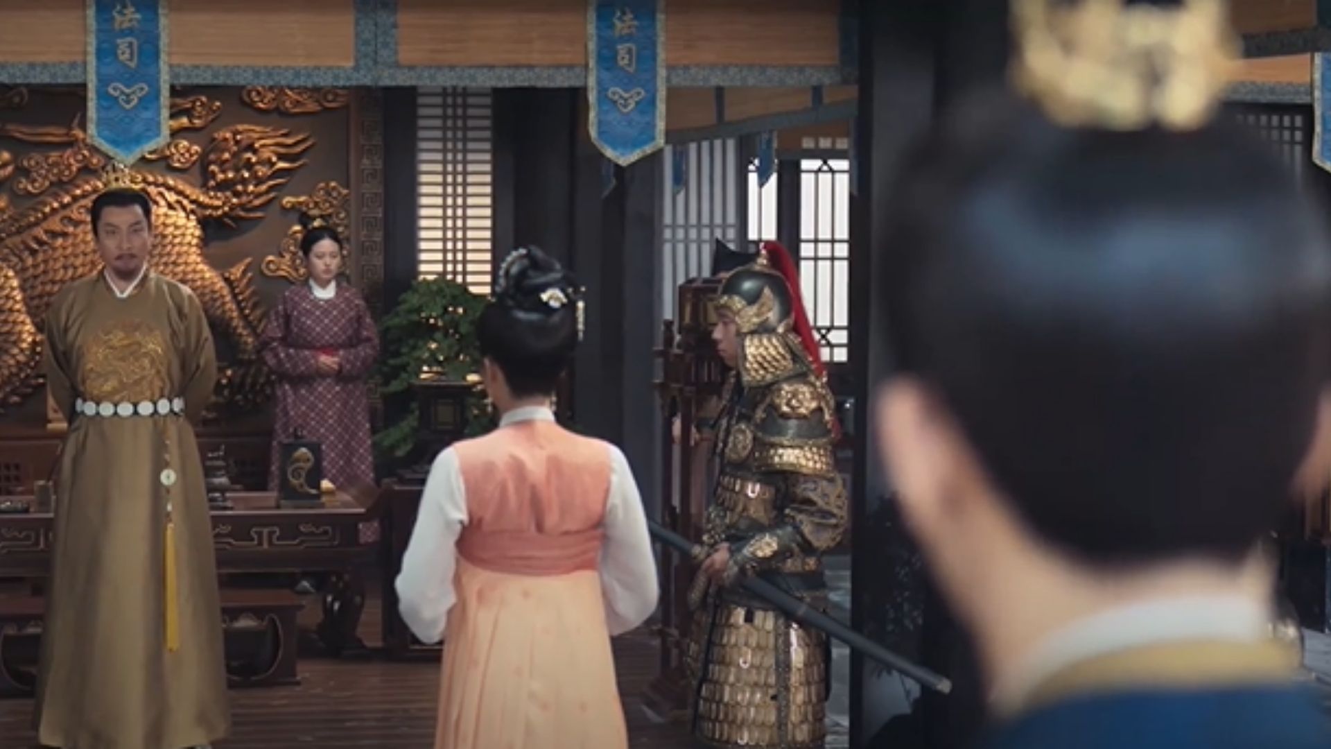 Sở Sở trực tiếp phân tích mật mã, nỗ lực cùng Tiêu Cẩn Du bắt đầu một sứ mệnh mới ngay trong đêm thành hôn