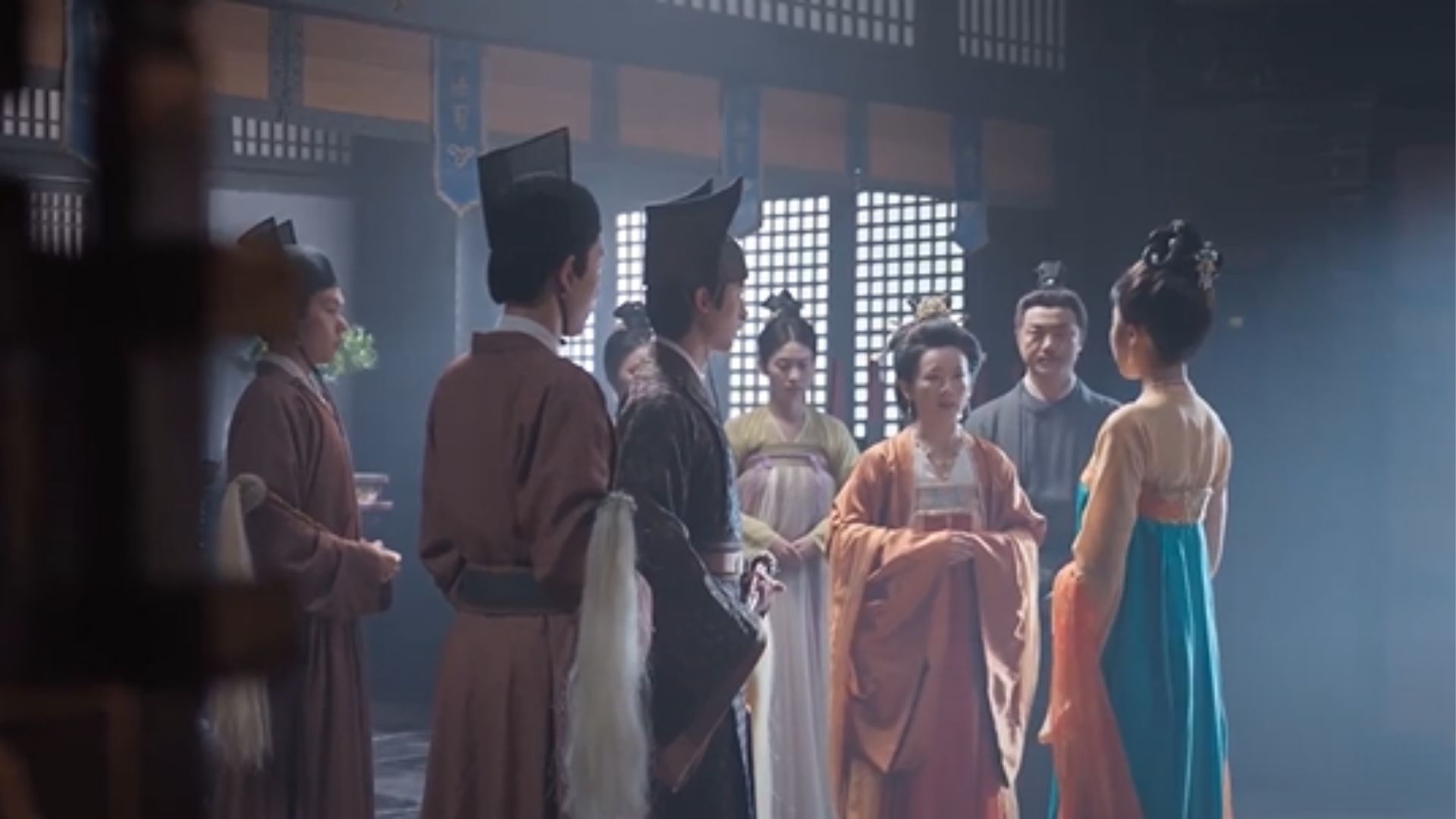 Lãnh Nguyệt trực tiếp thu thập mật mã, nỗ lực cùng Cảnh Dực trực tiếp hoàn thành nhiệm vụ thu thập chứng cứ sơ khởi