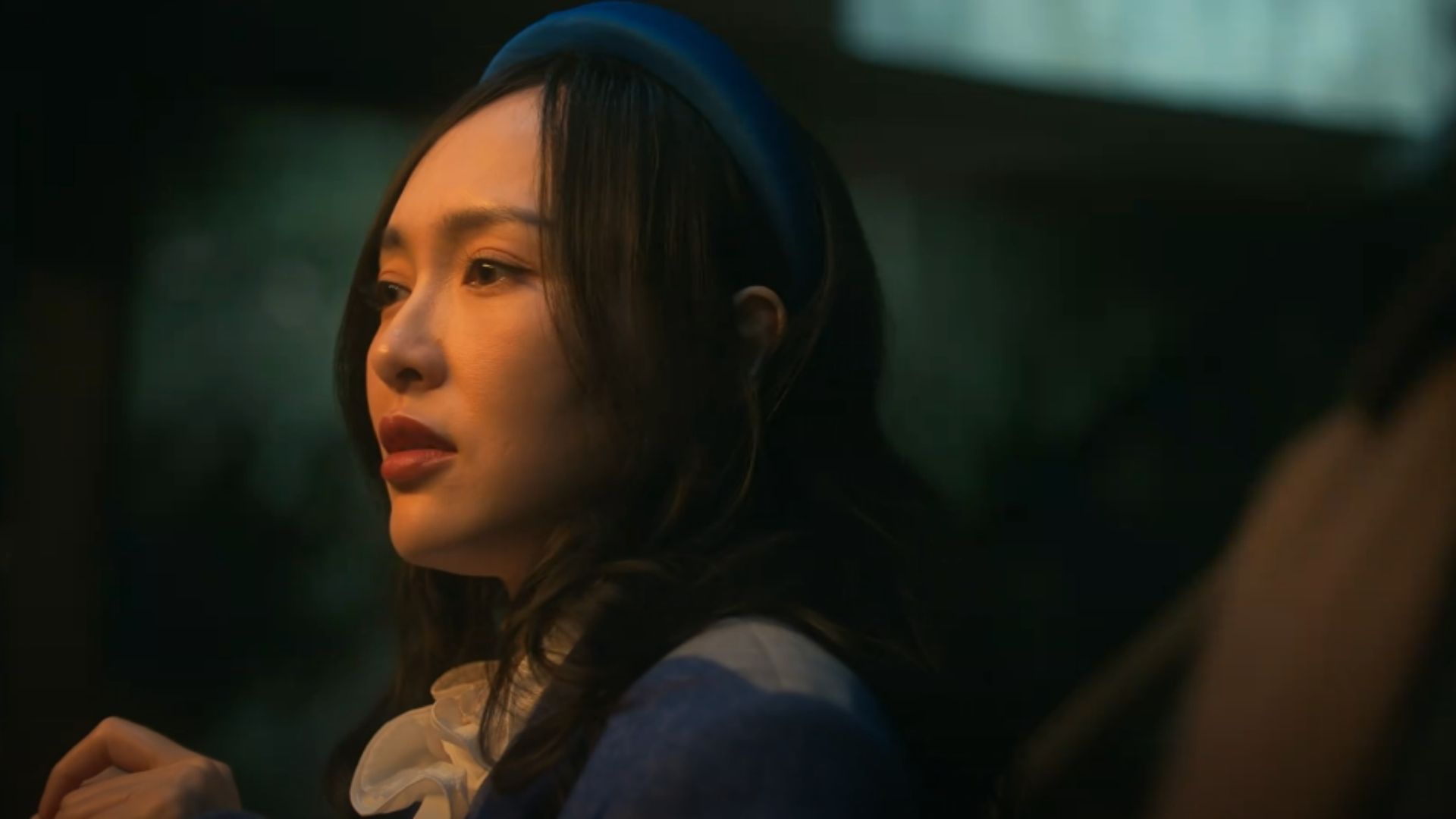 Lý Hồng Nguyệt tại cơ quan điều tra, bắt đầu tung ra những quân bài cuối cùng để kéo kẻ đồng lõa Từ Chí Dương xuống nước