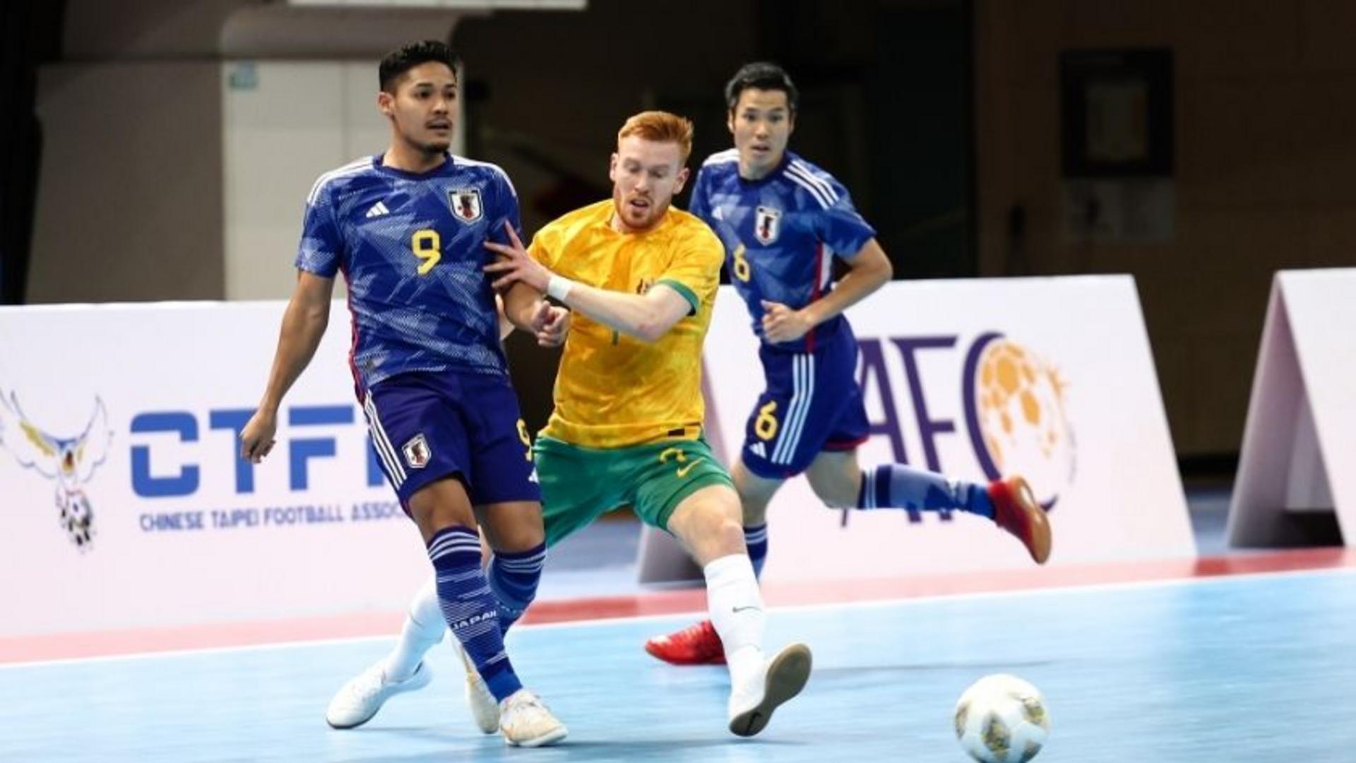 Cuộc chiến đầy quyết tâm của hai ứng viên hàng đầu Nhật Bản và Australia