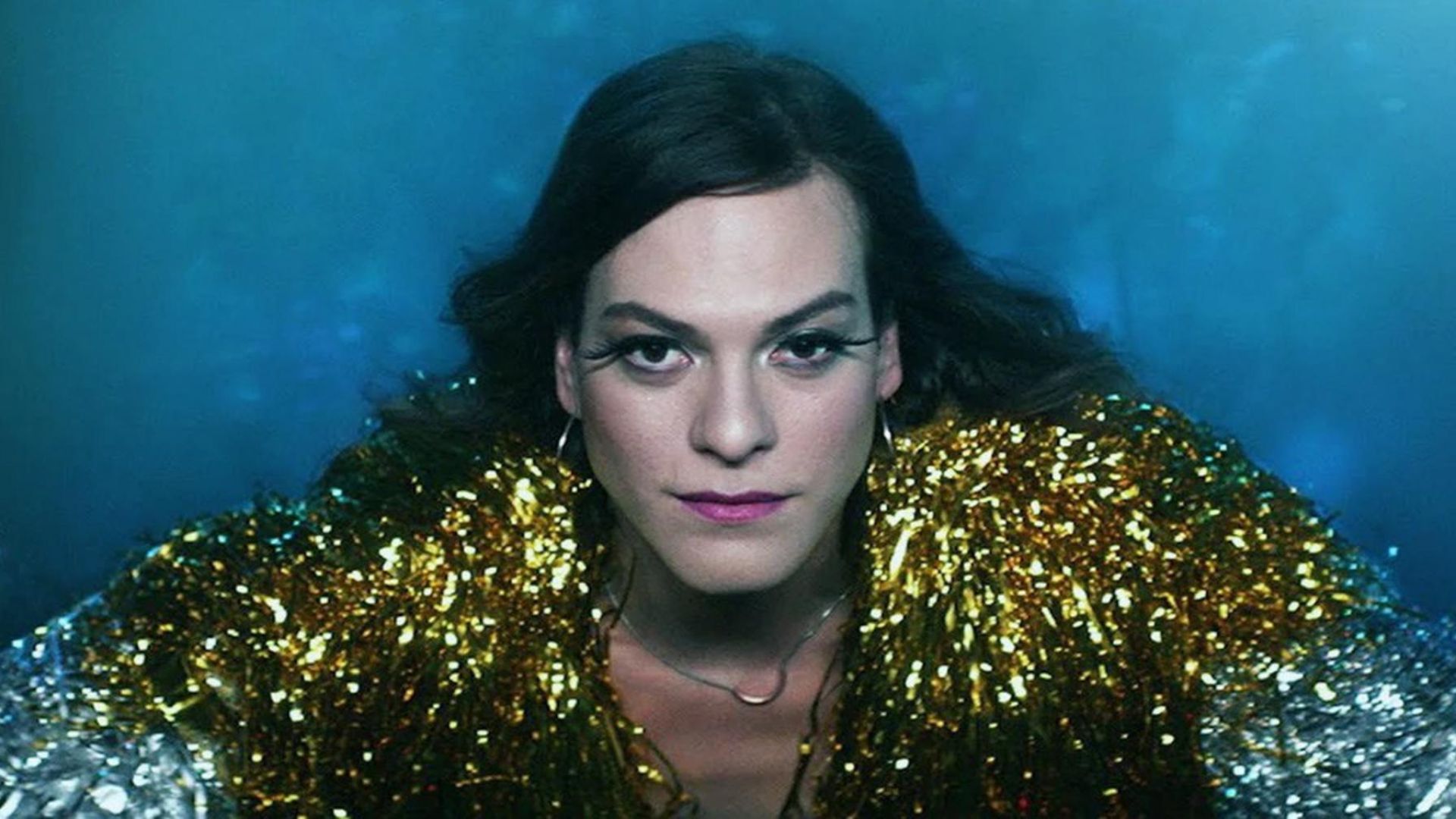 Sức mạnh của nhân phẩm trước sóng gió của định kiến xã hội.