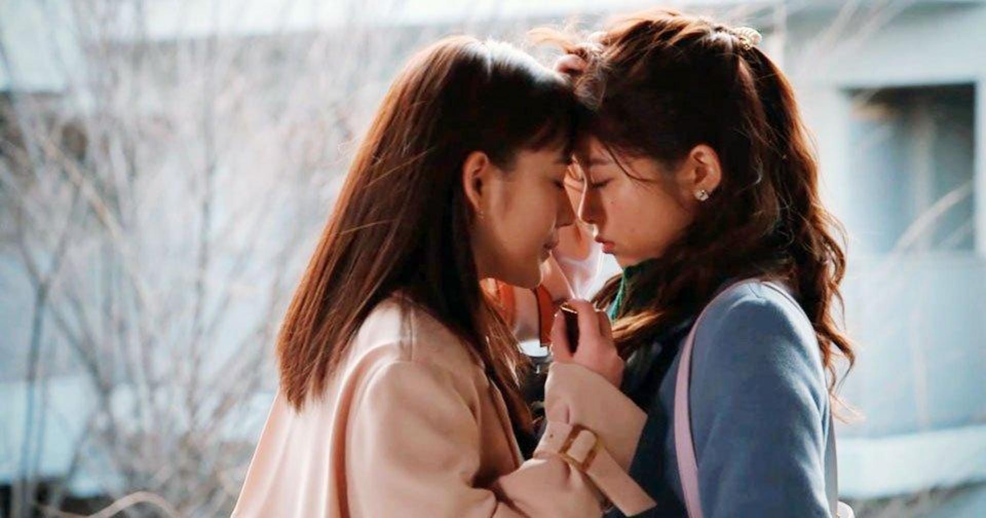 Mối duyên kỳ ngộ đưa hai tâm hồn cũ trở về bên nhau đầy ấm áp.