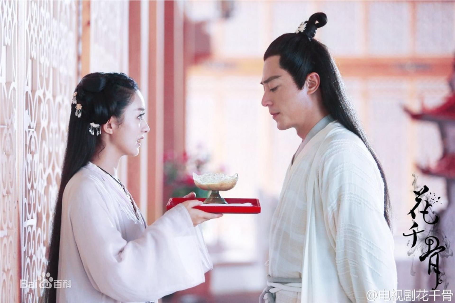 Mối tình thầy trò tiên hiệp đầy hy sinh giữa vòng xoáy thiện ác và vận mệnh lục giới.