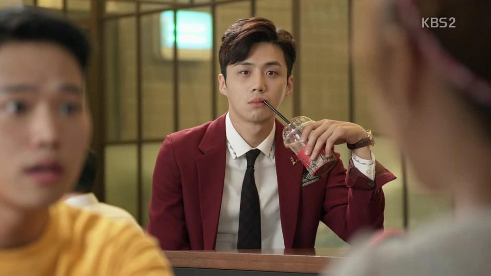 Hành trình trưởng thành đầy gai góc nhưng cũng vô cùng truyền cảm hứng.