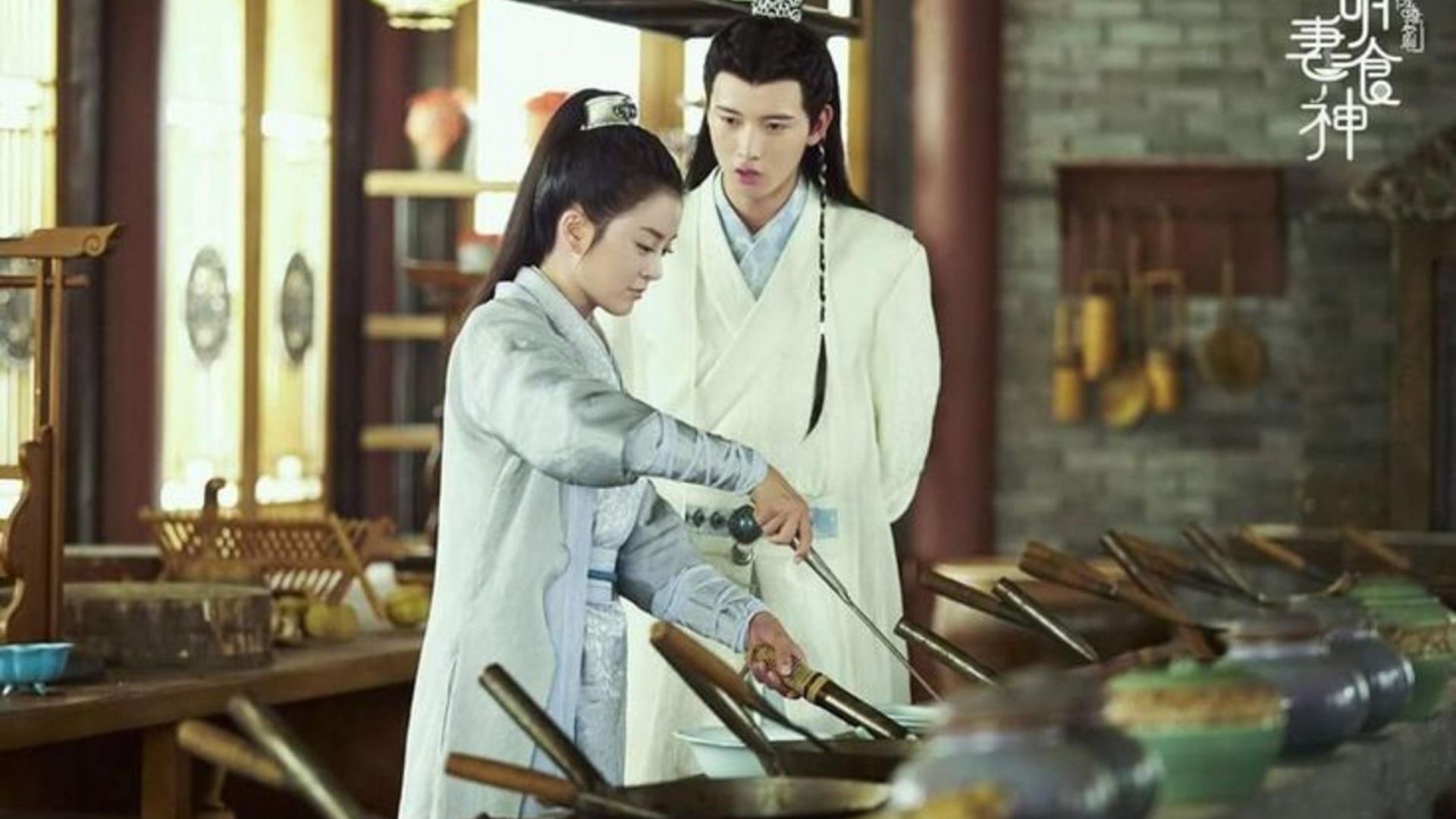 Hình ảnh mỹ nhân cổ trang dịu dàng khác hẳn phong cách nhí nhảnh thường thấy.