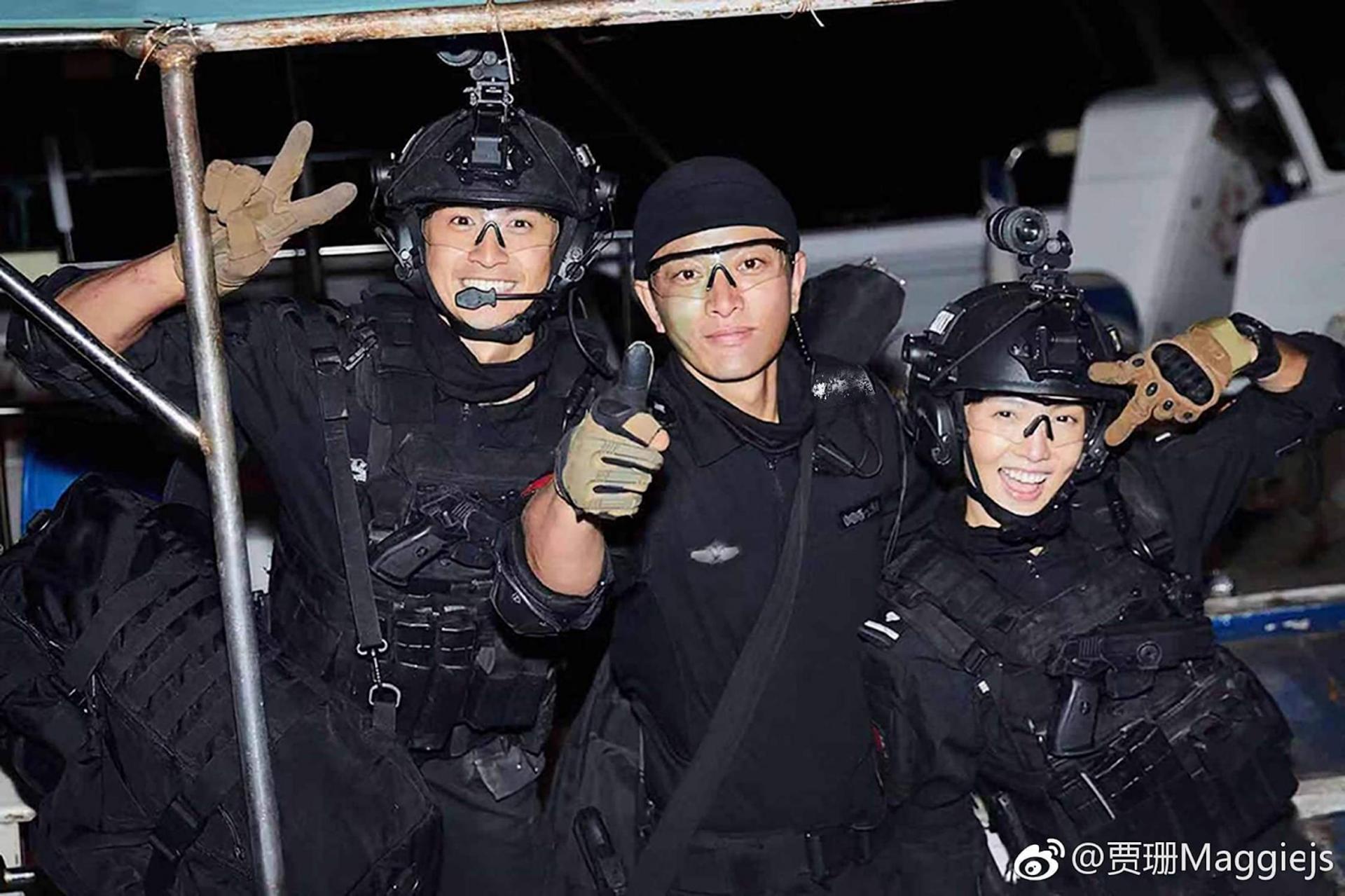 Tinh thần thép và sức mạnh cơ bắp của những chiến sĩ đặc nhiệm hàng đầu.