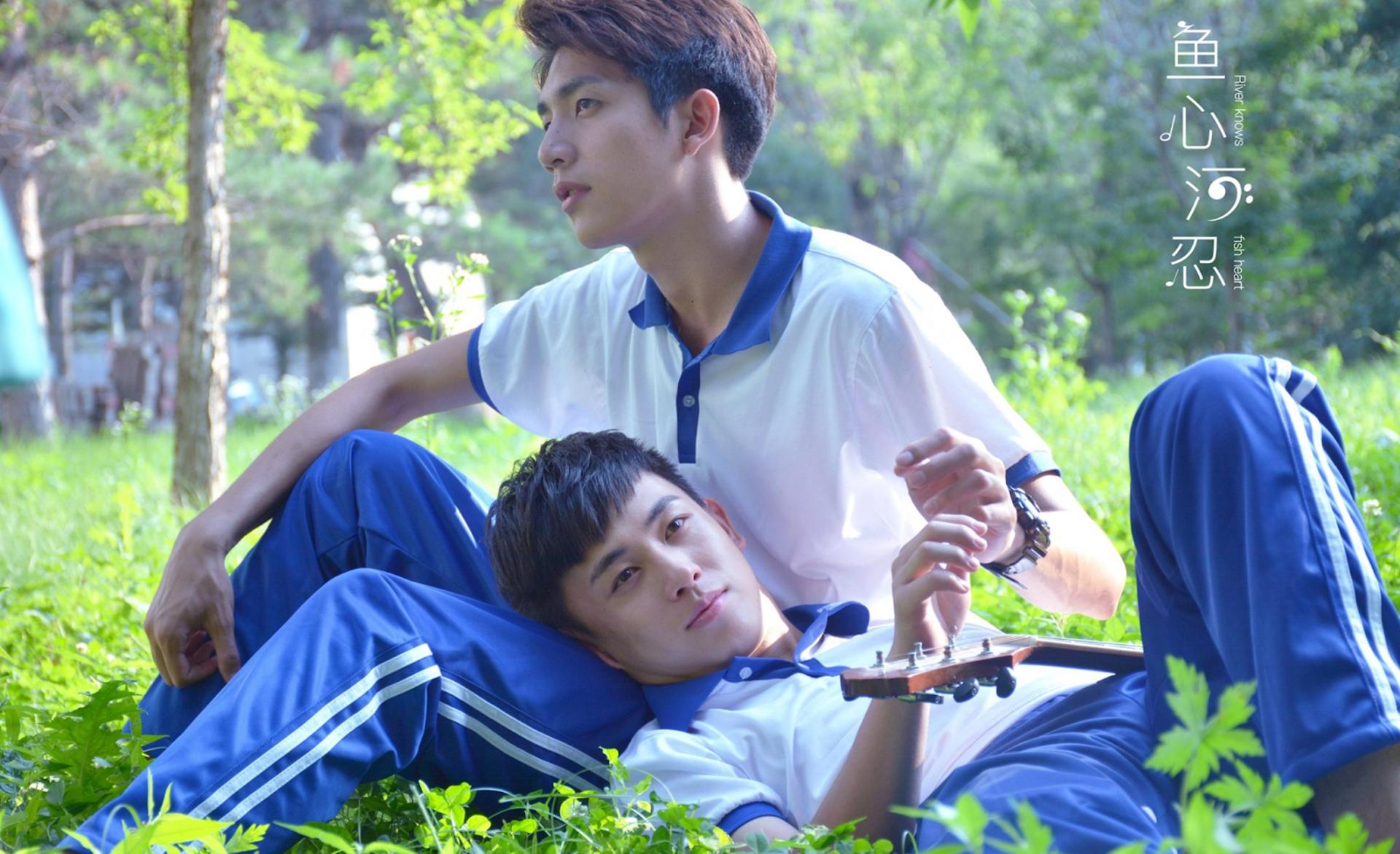 Câu chuyện tình yêu giữa hai nhân vật trái ngược khiến người xem không thể không cảm động trước sự phát triển tình cảm của họ.