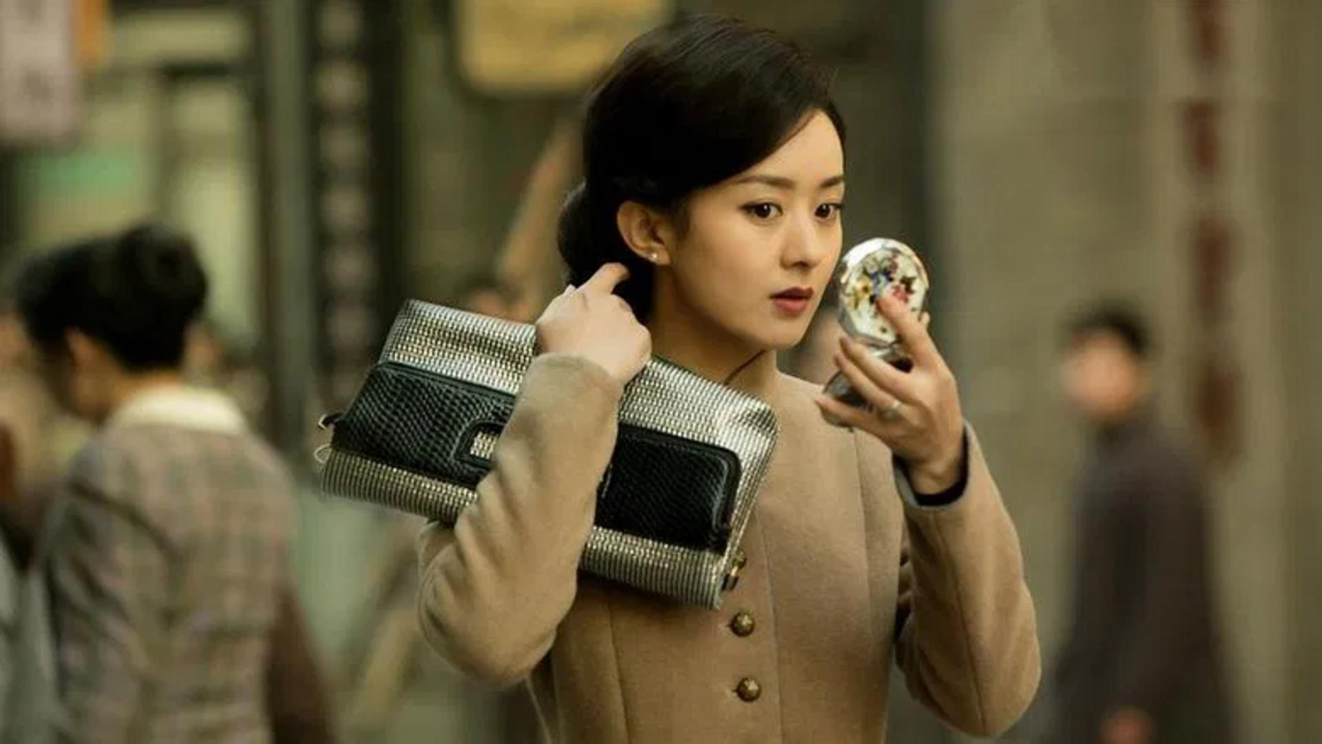 Triệu Lệ Dĩnh đã thể hiện xuất sắc sự trưởng thành của một phụ nữ bình thường thành một đặc công.