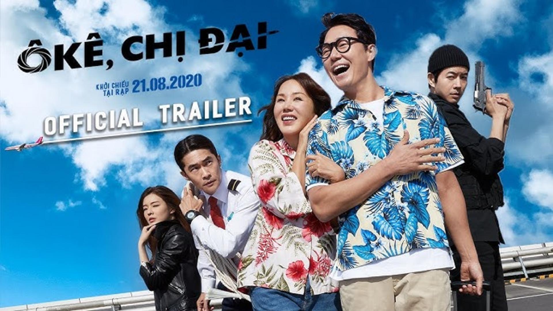 Màn "lột xác" ngoạn mục của bà nội trợ trên chuyến bay đầy sóng gió.