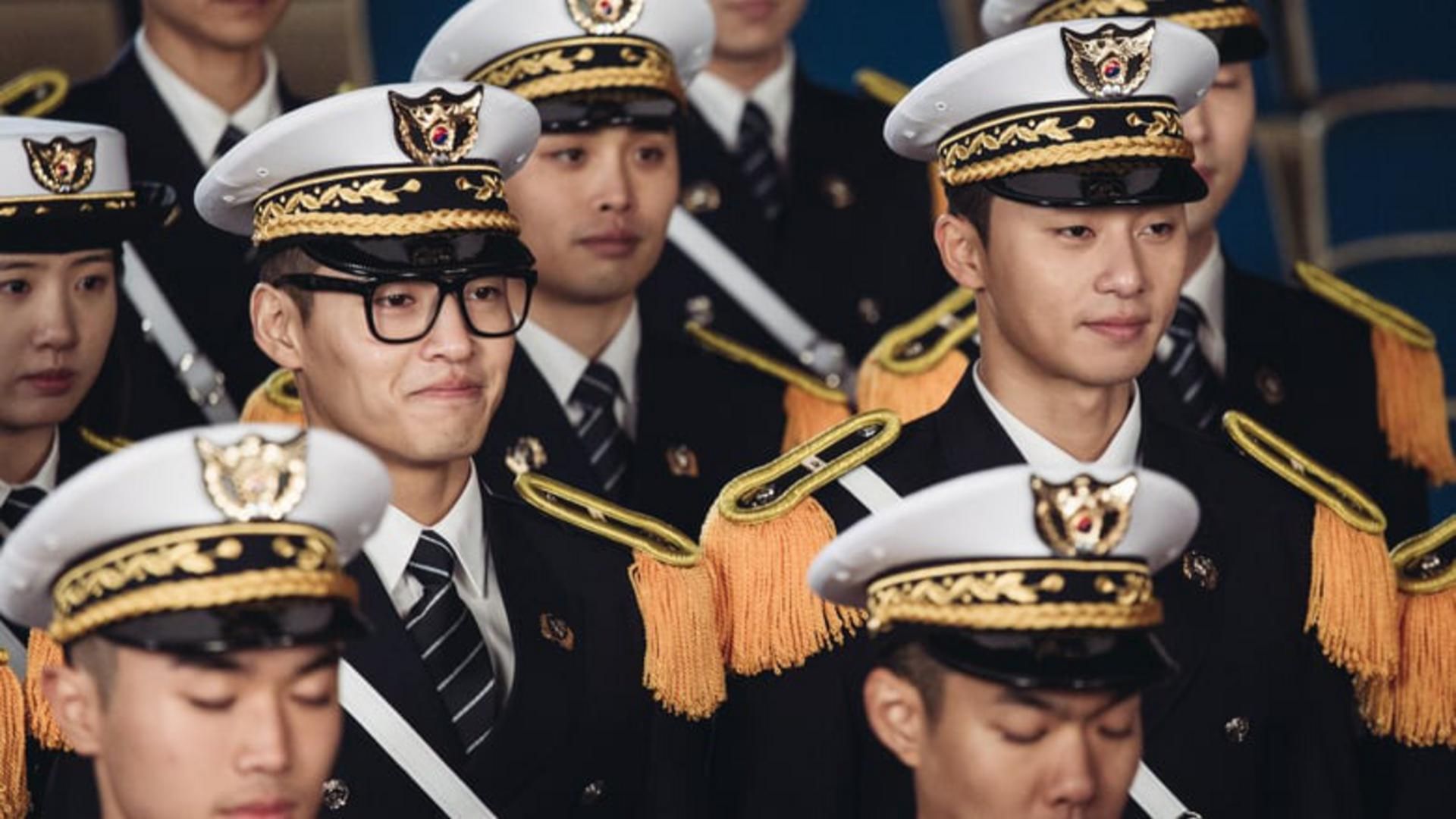 Sự non nớt, bốc đồng của hai chàng trai liên tục dẫn đến những tình huống dở khóc dở cười