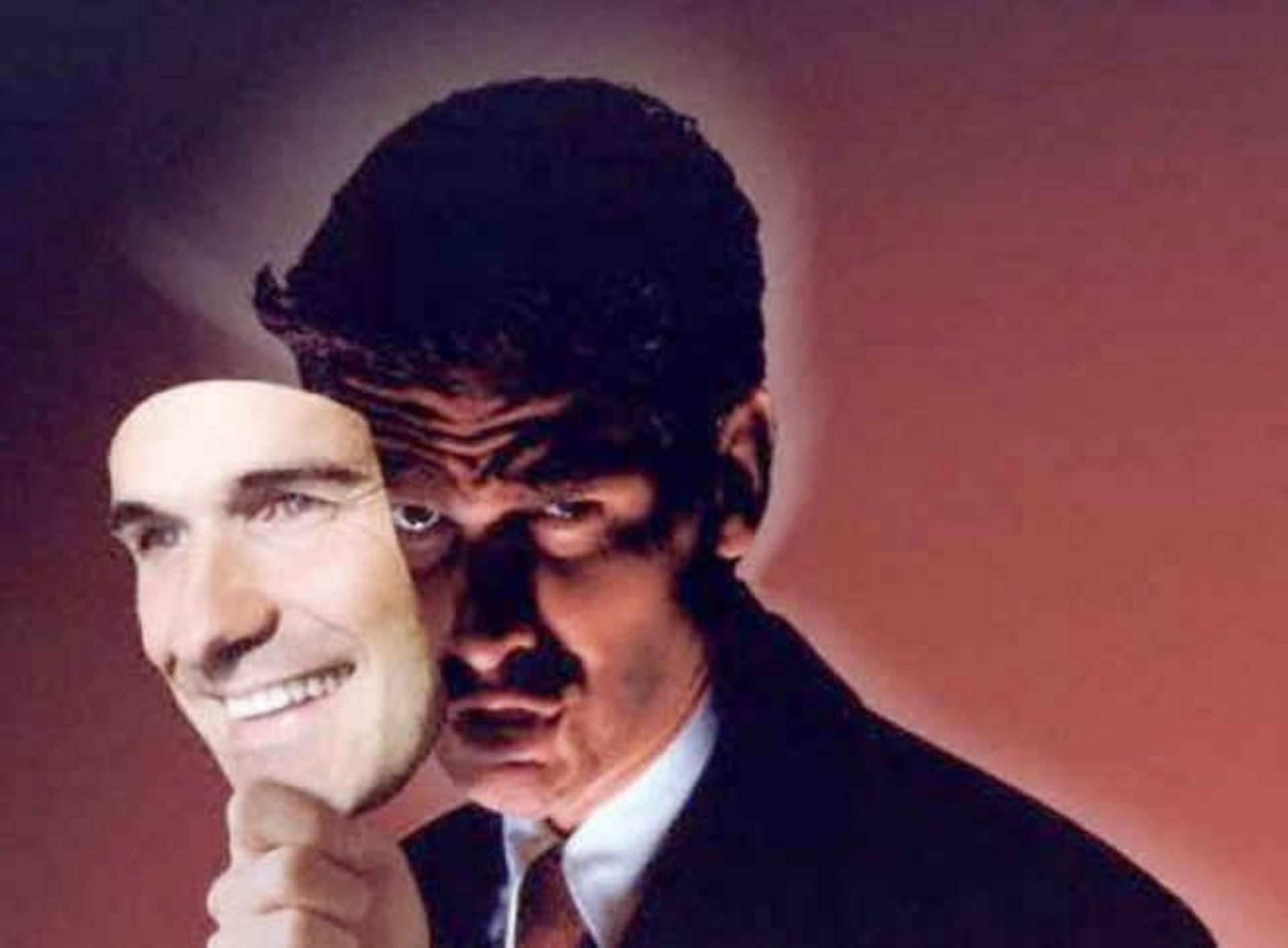 Cuộc đấu trí nghẹt thở của những bộ óc siêu việt giữa bến cảng sầm uất.