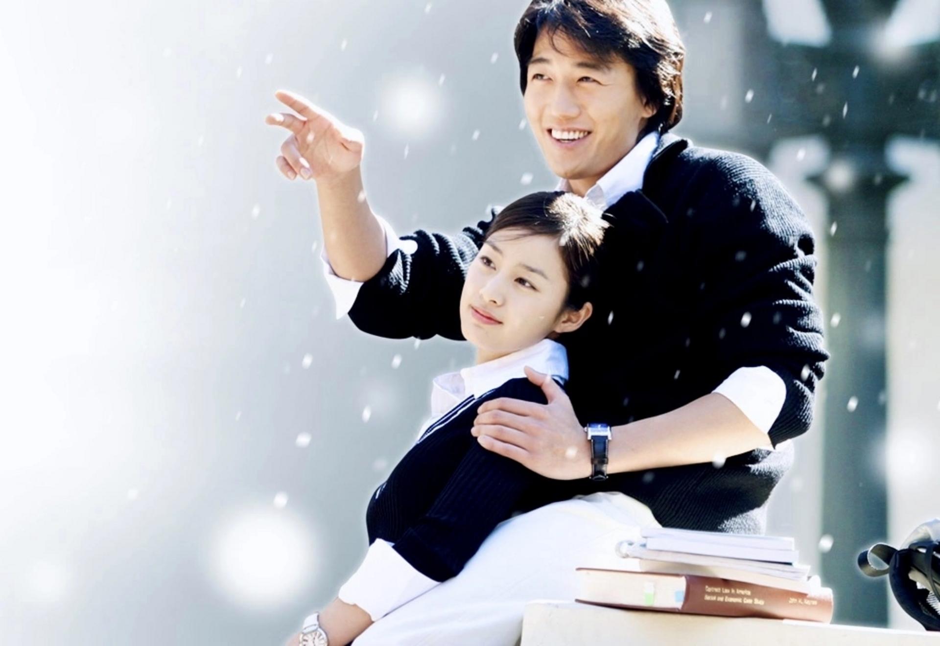 Bản tình ca buồn về những tâm hồn cô đơn tìm thấy hơi ấm ngắn ngủi bên nhau.