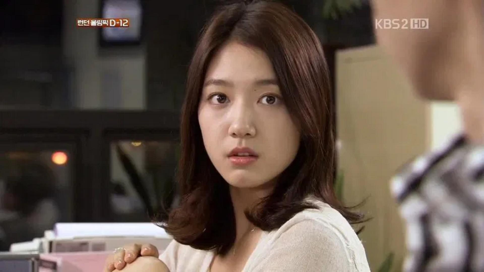 Câu chuyện tình nhẹ nhàng và cảm động về sự buông bỏ nỗi đau quá khứ.