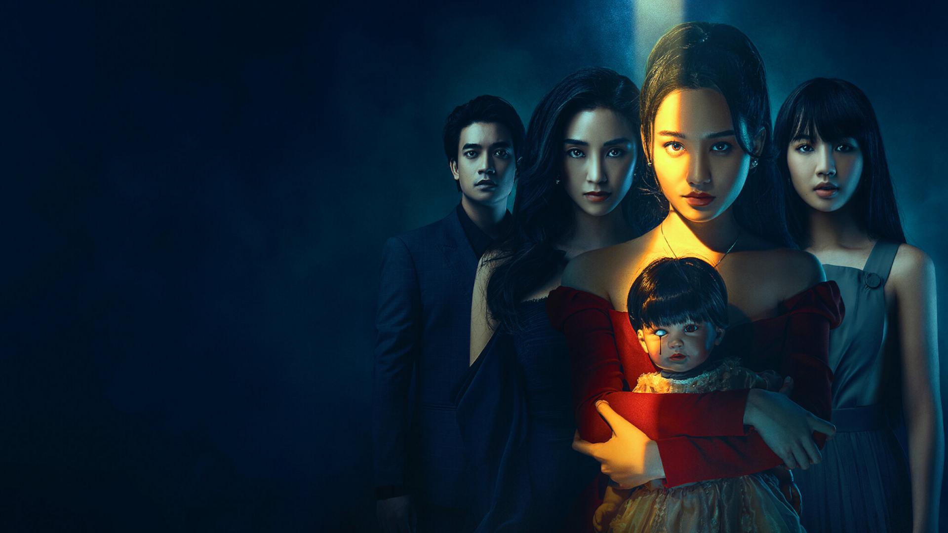 Ánh hào quang rực rỡ và những góc khuất đen tối của tham vọng đổi đời.