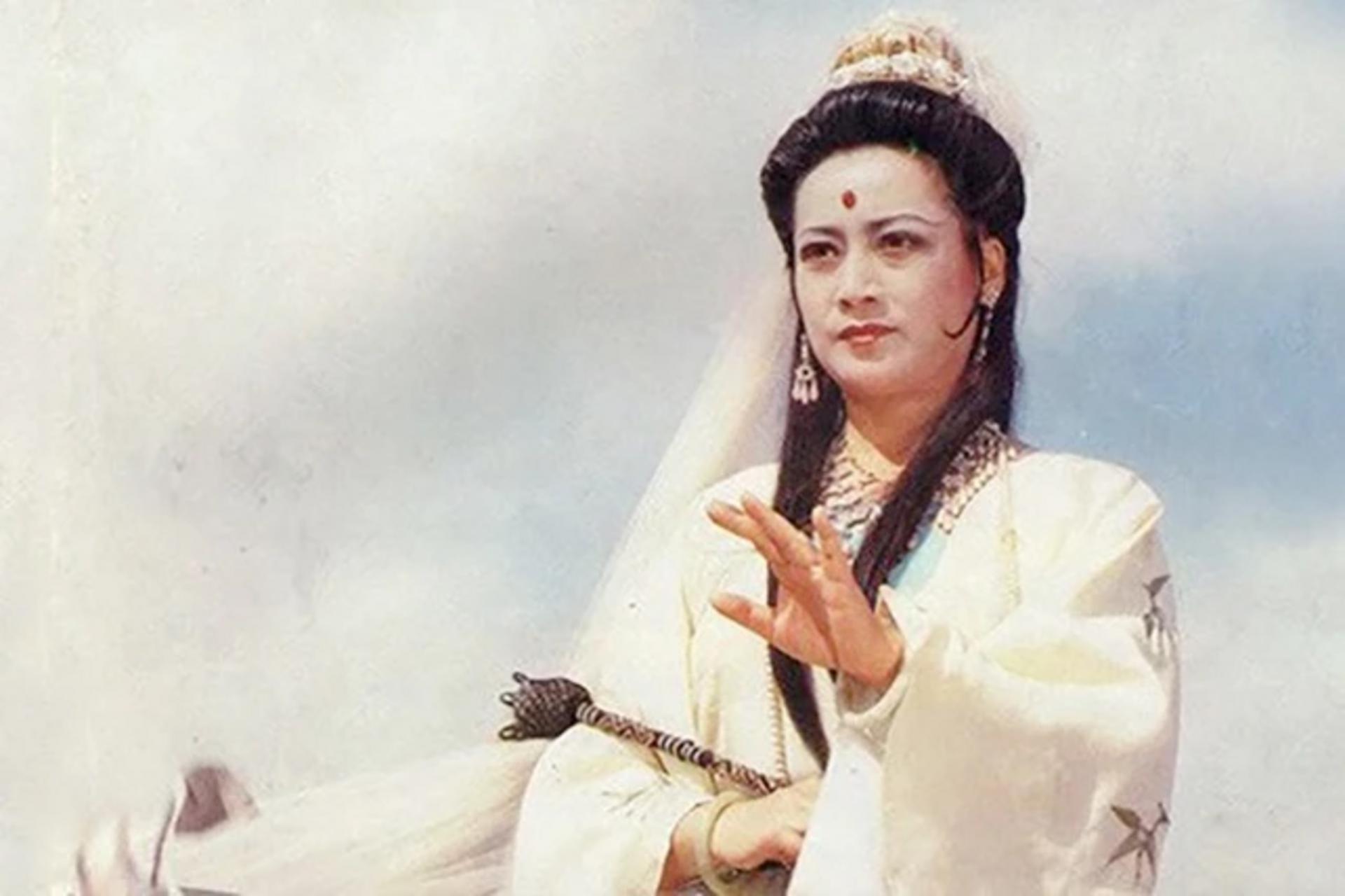 Vẻ đẹp tiên tử rạng rỡ của "đệ nhất mỹ nhân" giữa thế giới thần thoại.