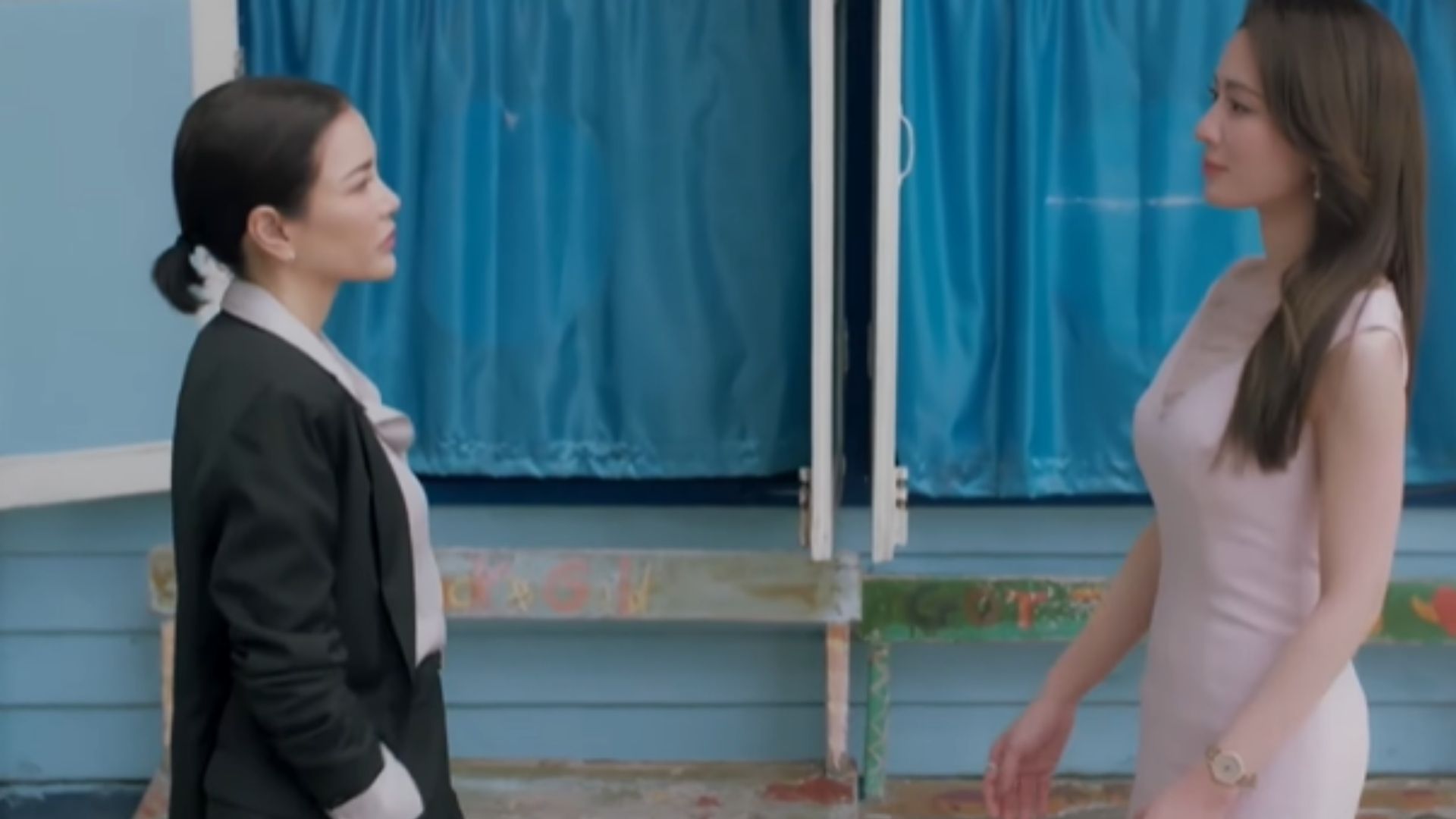 Kim Min Hee trực tiếp che chắn cho bạn học, nỗ lực xây dựng một môi trường giáo dục công bằng và tử tế hơn