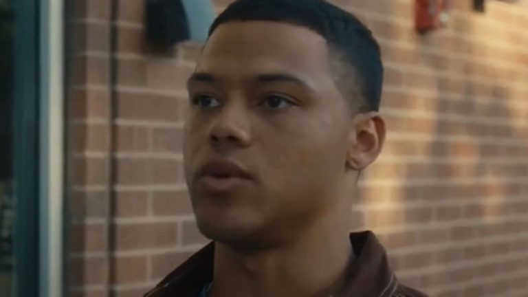 The Wayfinders tập 4: Flynn trực tiếp kích hoạt cổng không gian và nỗ lực ngăn chặn của thủ lĩnh Orc