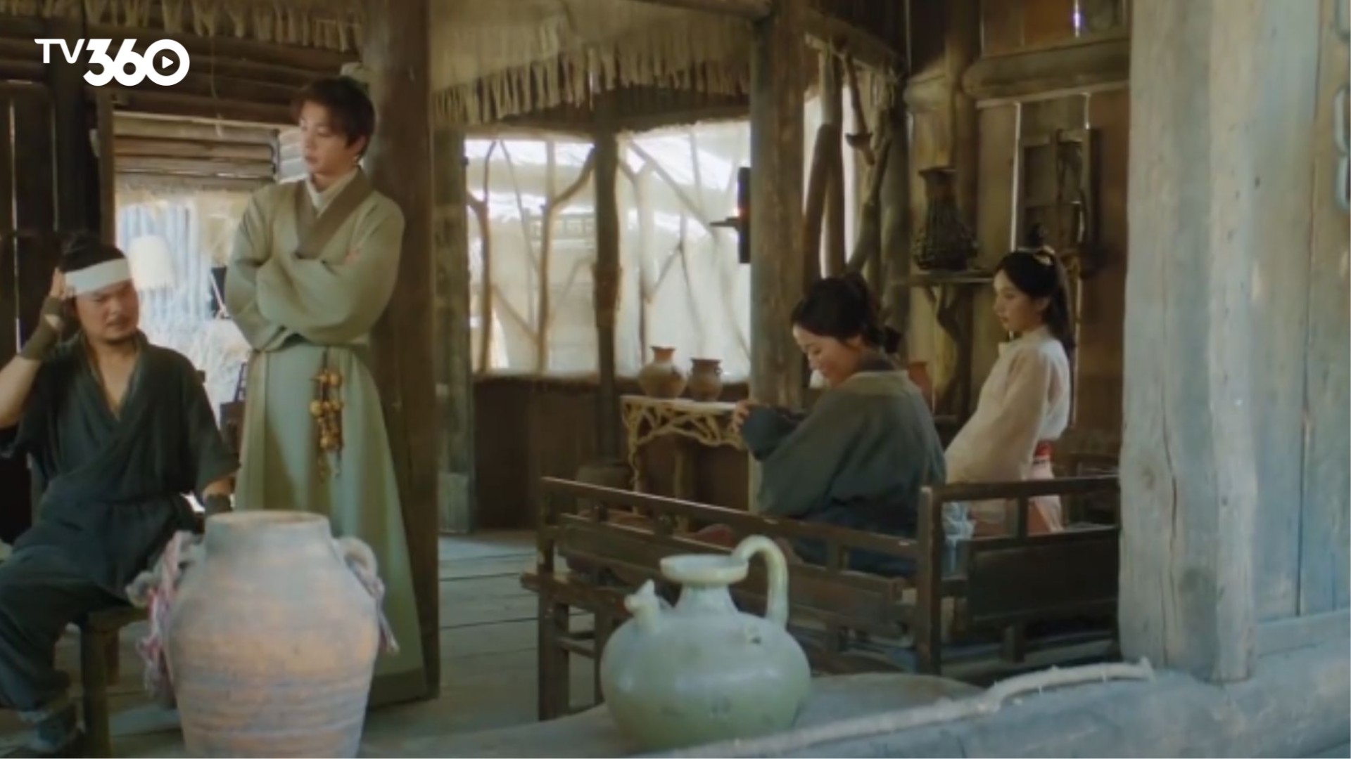 Phù Sinh phải cố gắng chứng minh sự thật với vị quan khi đã có Thiên Thư giả mạo xuất hiện