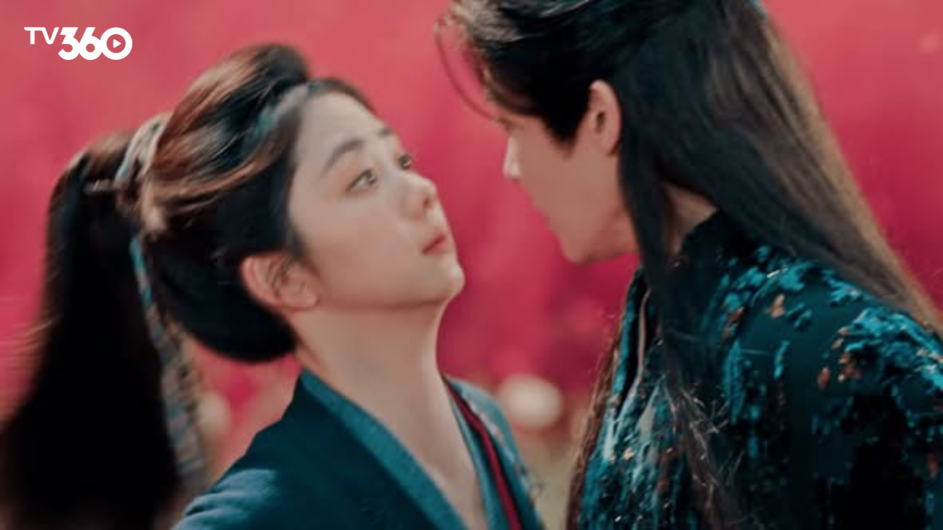 Vạn Yêu thức tỉnh cũng là lúc vận mệnh hai giới bắt đầu xoay chuyển