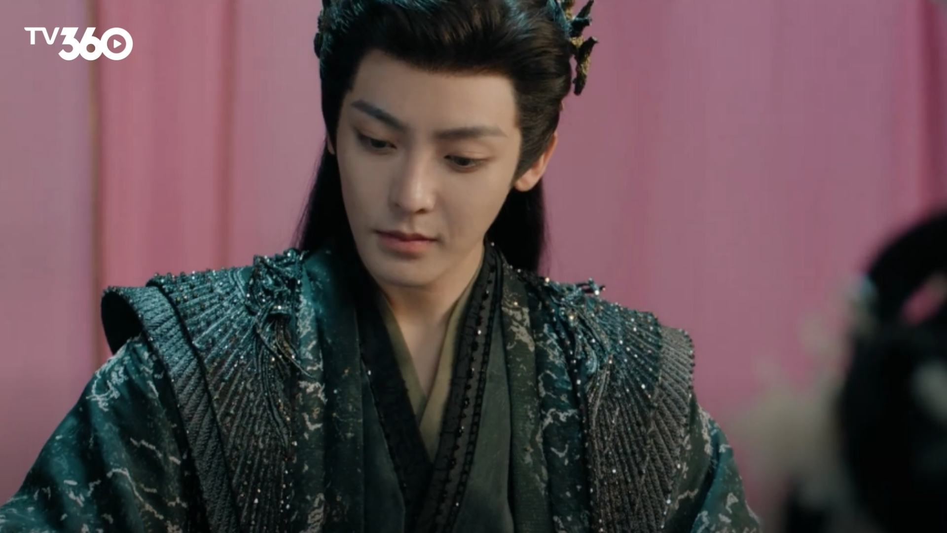 Tiêu Dao và Hồng Diệp rạng rỡ trong ngày vui đại thắng, cùng muôn loài đón chào kỷ nguyên thái bình mới