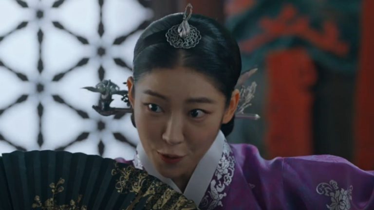 To My Beloved Thief tập 5: Yi Yeol thâm nhập hoàng cung tìm gặp Hong Eun Jo và âm mưu ám sát của phe đối nghịch