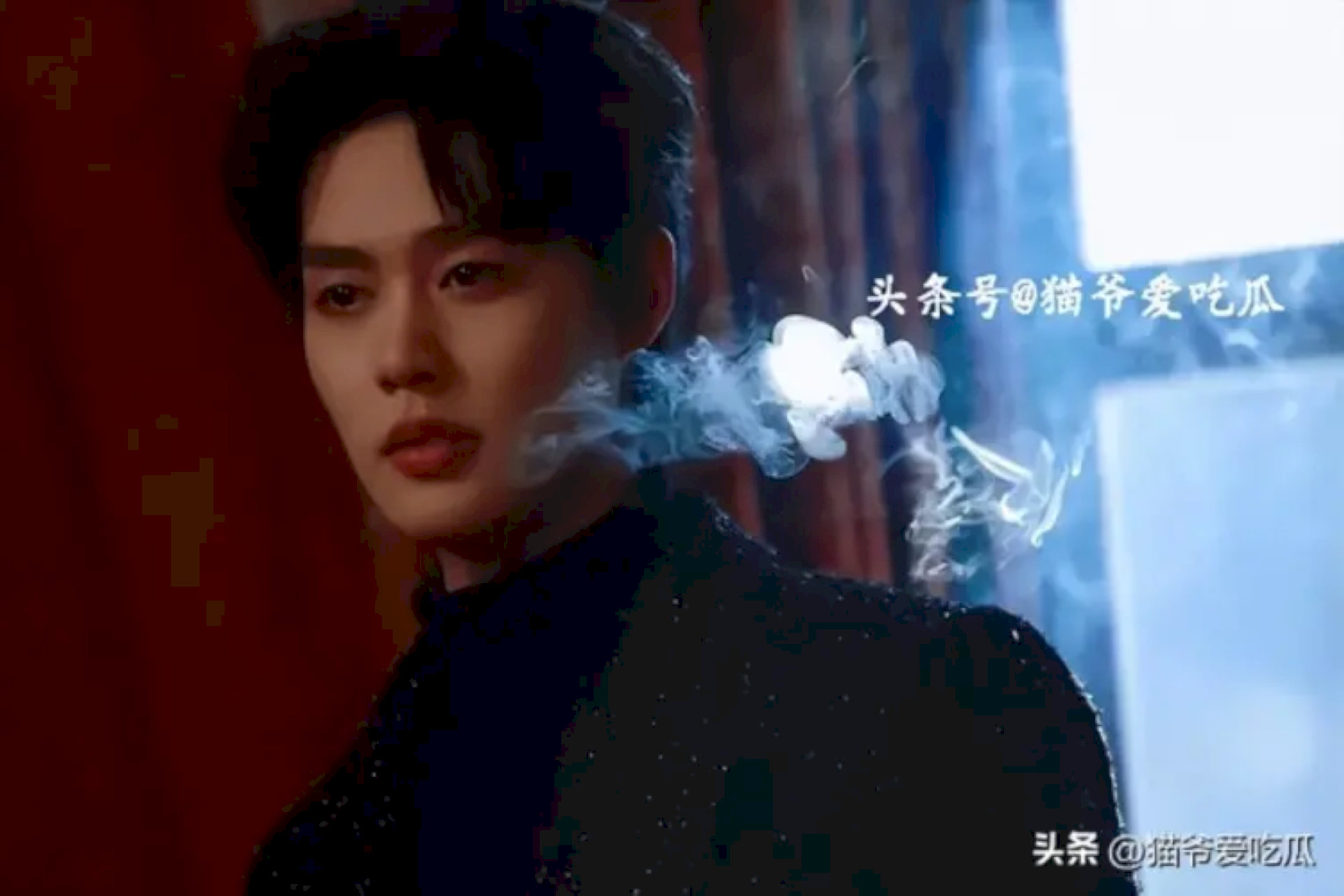 Triệu Kha Thuần là một trong những gương mặt nam thần phim ngắn nổi tiếng ở Trung Quốc hiện nay 