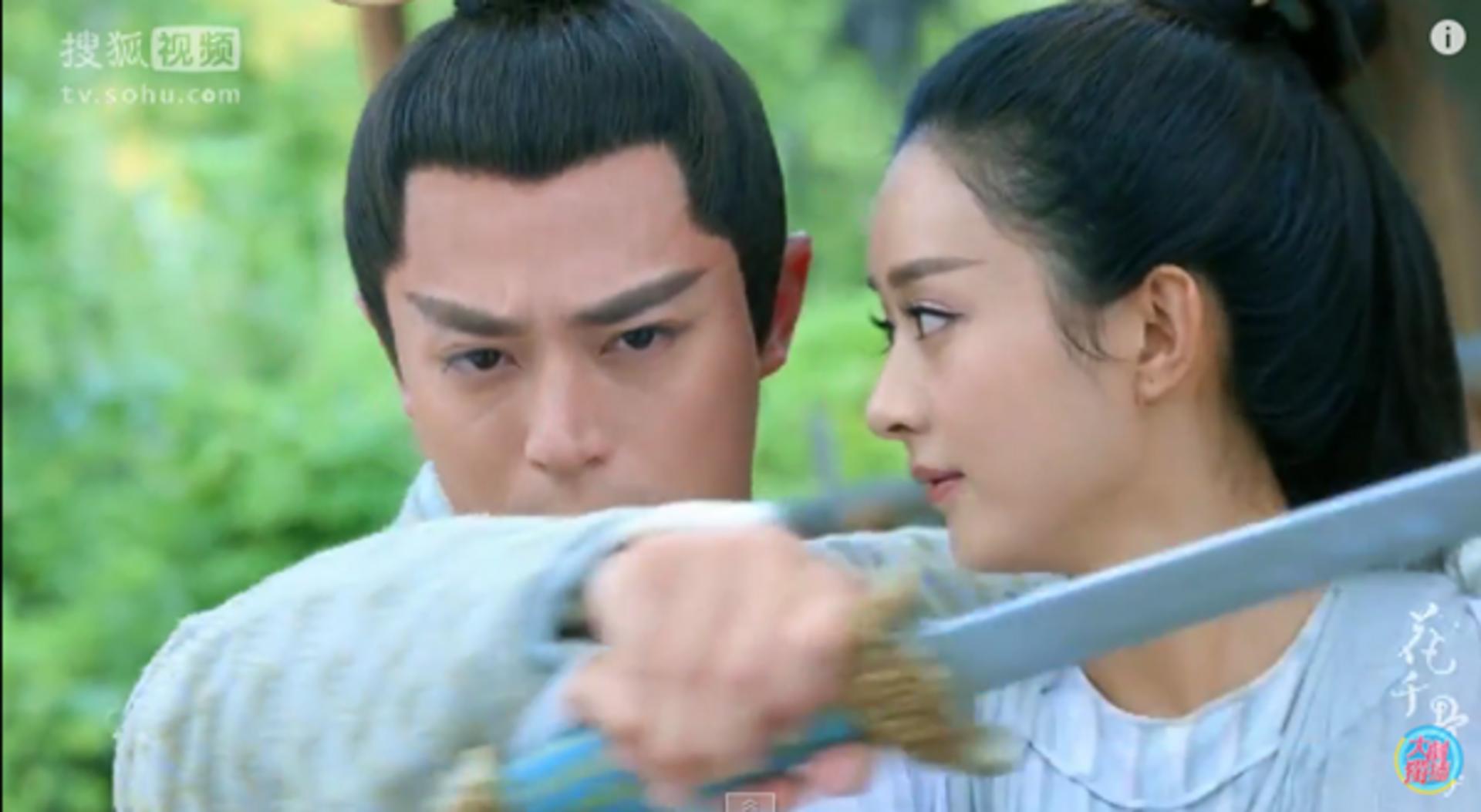 Nội dung tập trung vào mối quan hệ sư đồ đầy bi kịch giữa Hoa Thiên Cốt và Bạch Tử Họa