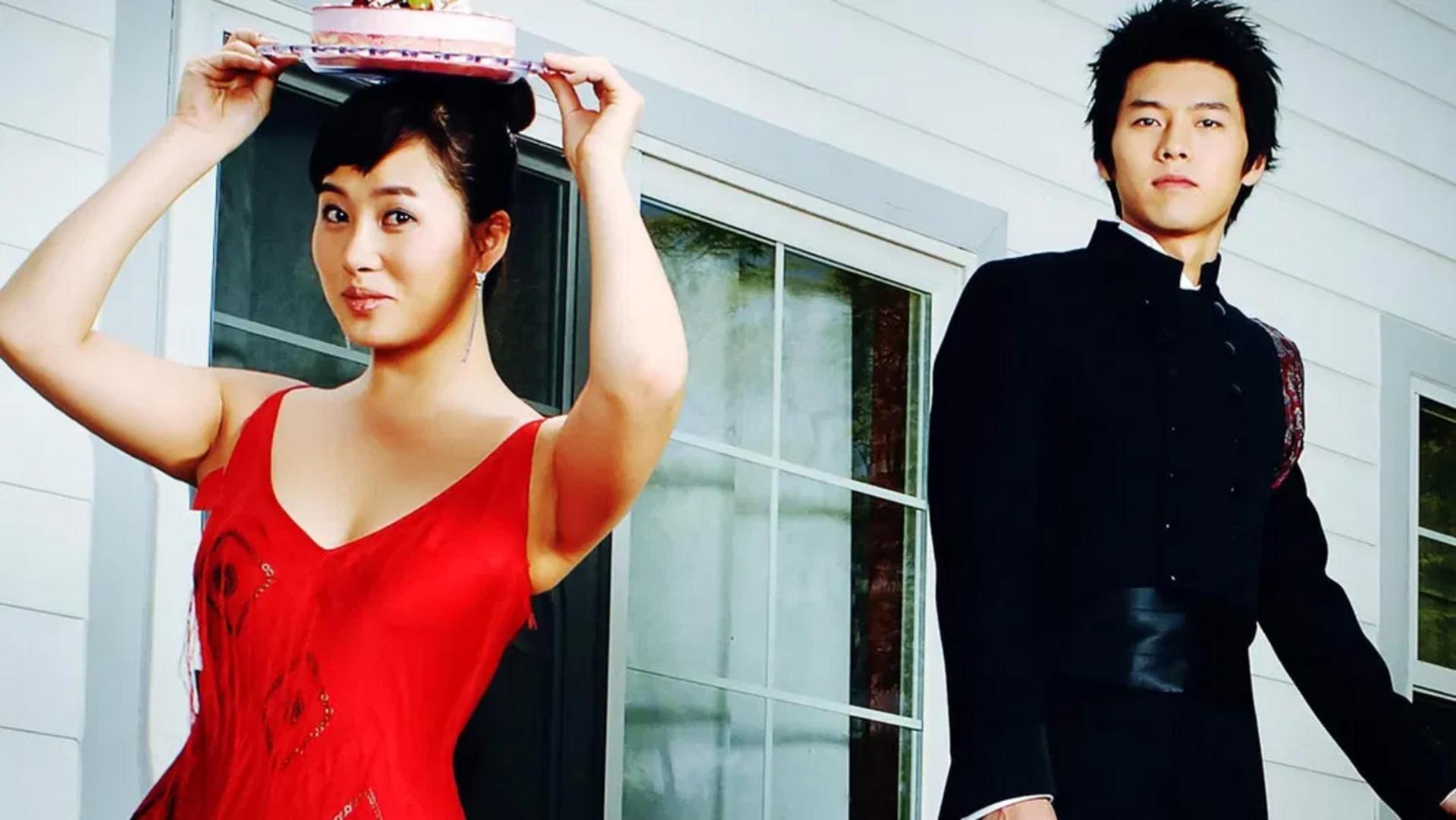 Từ mối quan hệ hợp đồng, chuyện tình của hai nhân vật bắt đầu đầy trái ngang