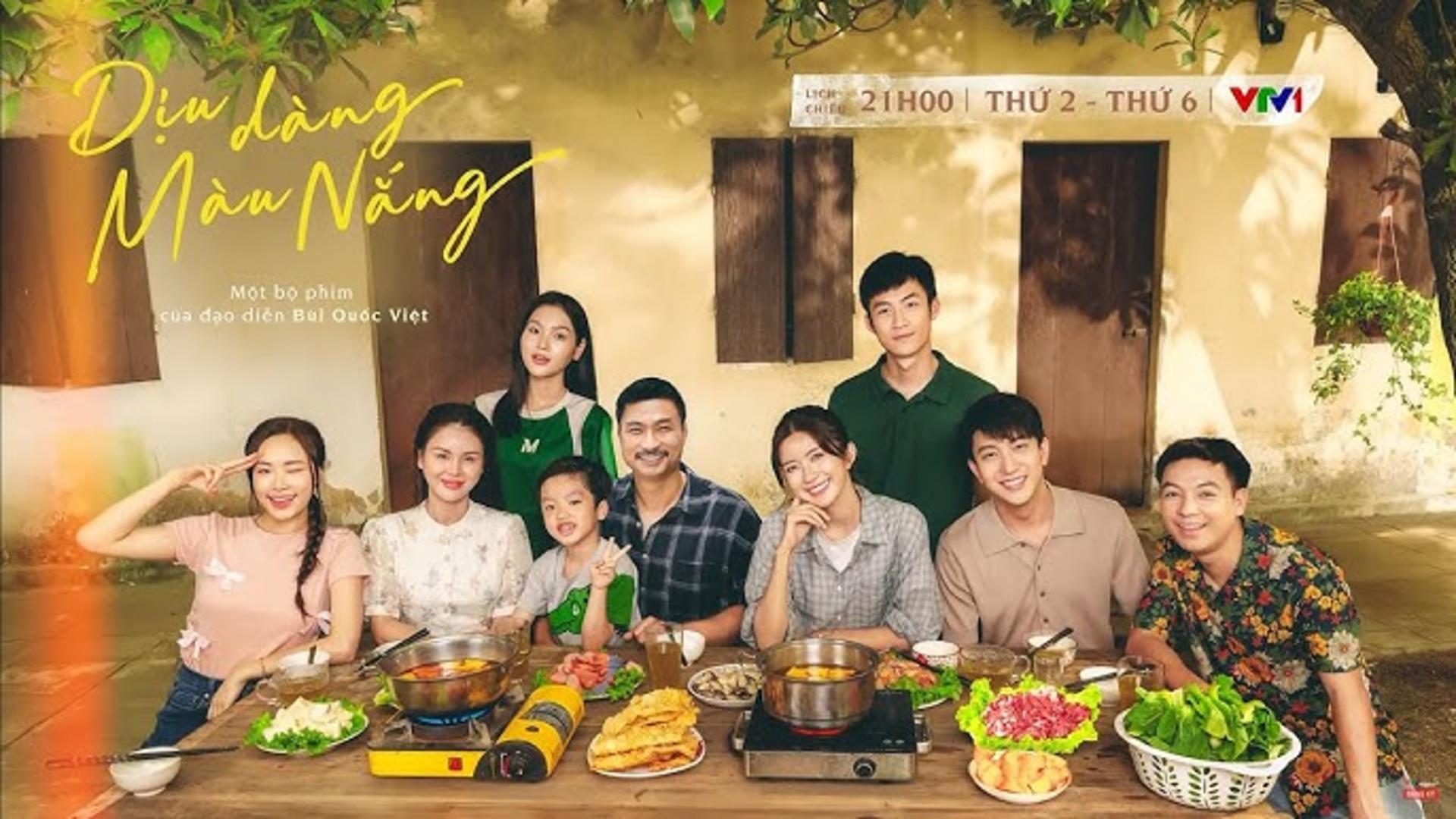 Ánh nắng ban mai len lỏi qua từng kẽ lá, sưởi ấm những góc khuất tâm hồn.