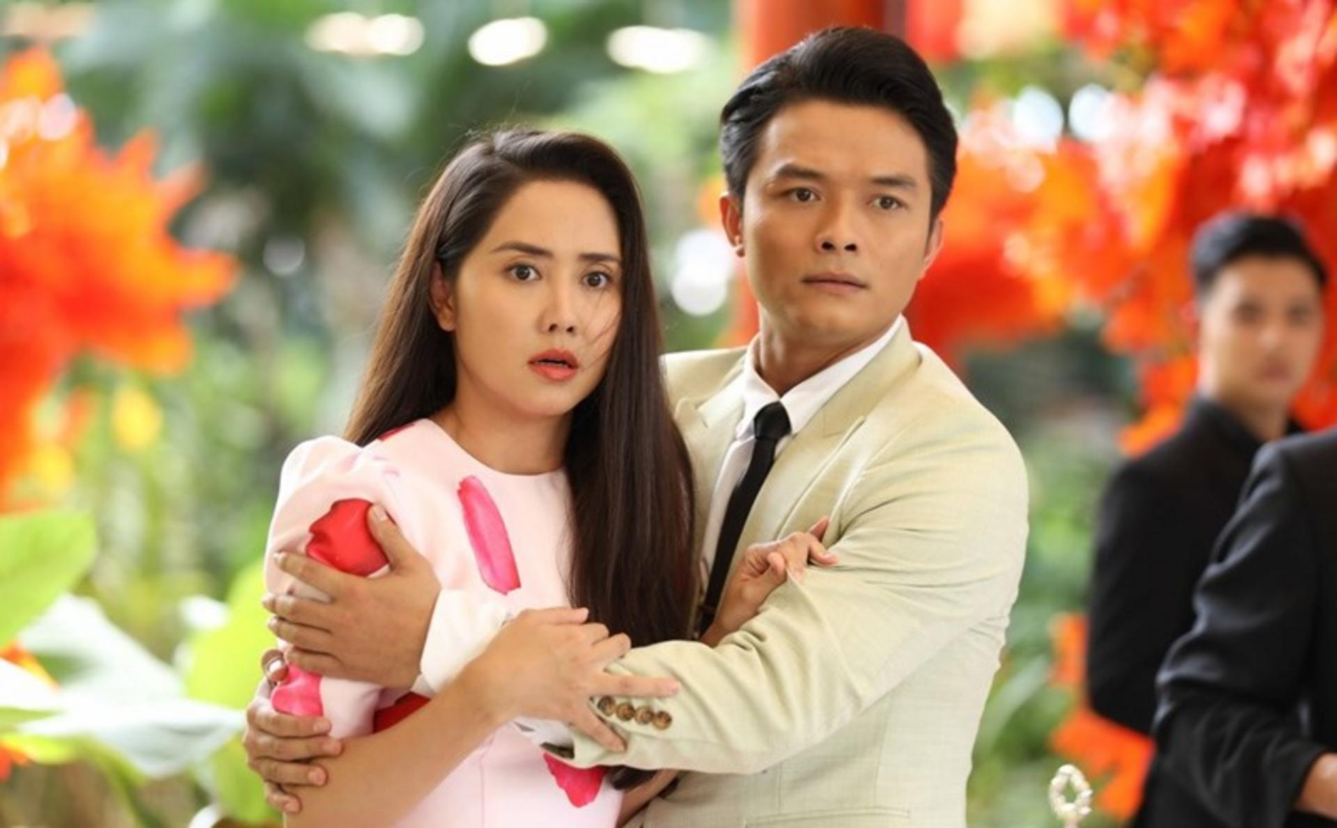 Những đóa hoa đẹp nhất thường nảy mầm từ những mảnh đất cằn cỗi.