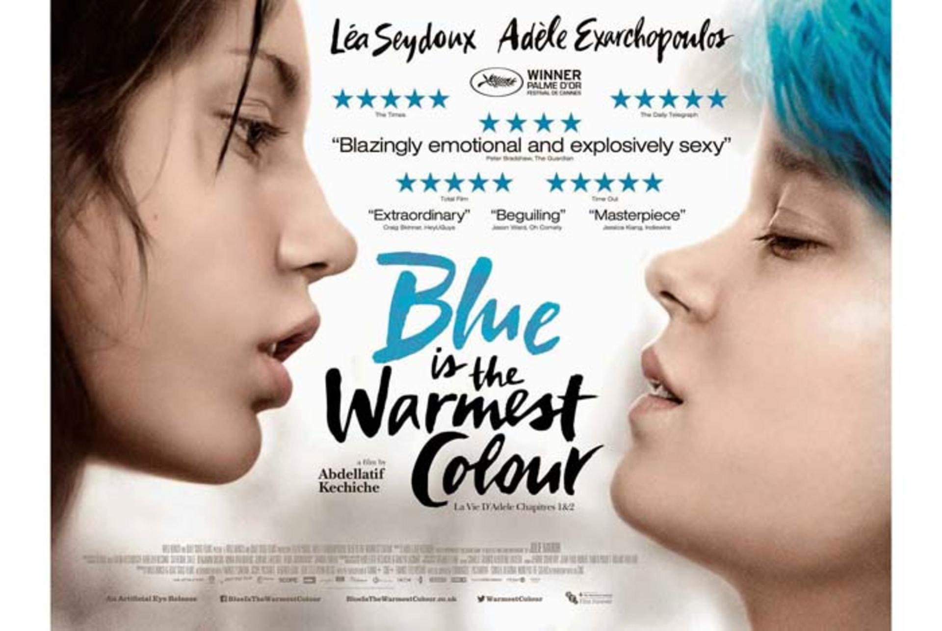 Màu xanh của hy vọng, của tuổi trẻ và cả những nỗi buồn man mác.