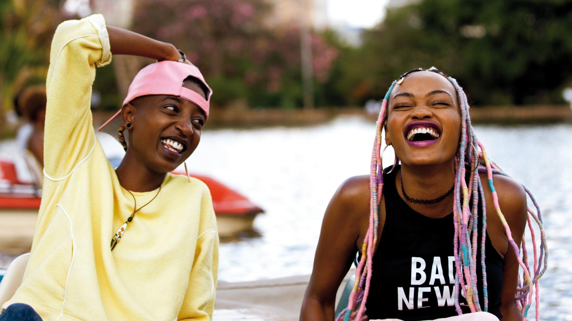 Sức sống mãnh liệt của tình yêu nảy mầm giữa vùng đất đầy định kiến.